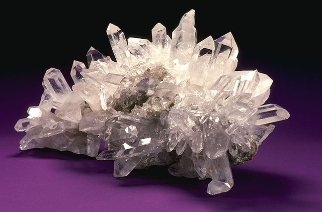 USDA_Mineral_Quartz_Crystal_93c3951